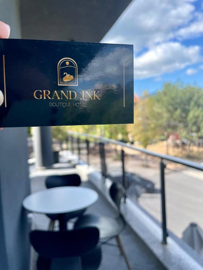 Grand Jnk Boutique Hotel Kukes Экстерьер фото
