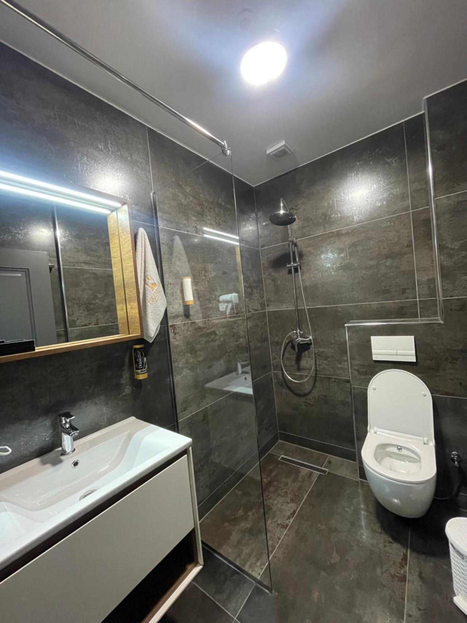 Grand Jnk Boutique Hotel Kukes Экстерьер фото