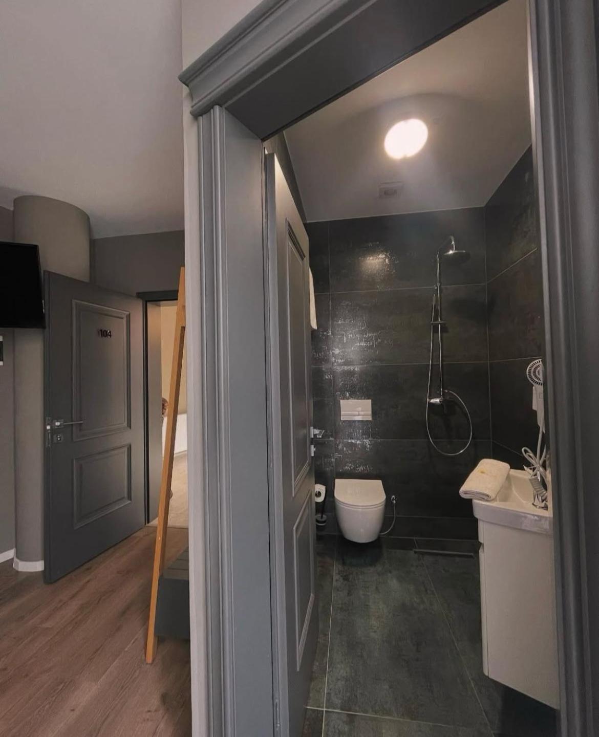 Grand Jnk Boutique Hotel Kukes Экстерьер фото